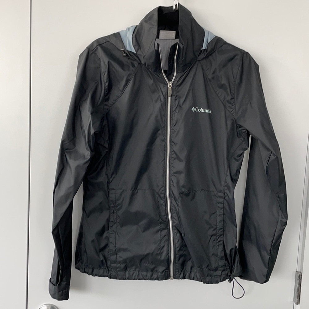 Columbia Women’s Windbreaker Jacket
